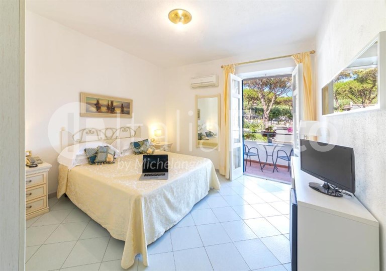 Grazia Alla Scannella - Ischia