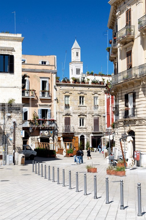 Bari