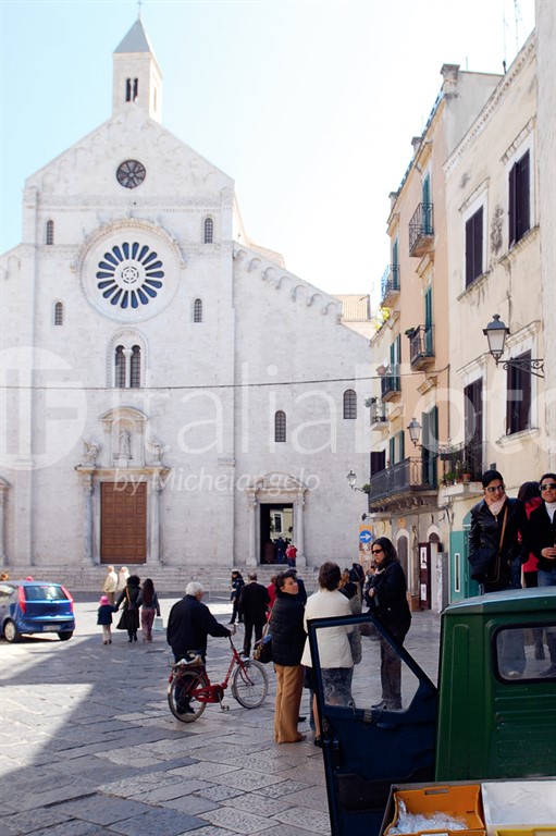 Bari