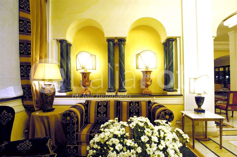 Hellenia Yachting - Giardini Naxos 