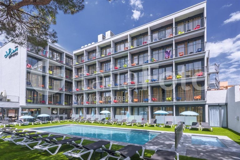 GHT Hotel Sa Riera - Tossa de Mar 