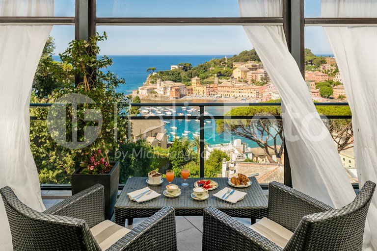  Vis a Vis - Sestri Levante